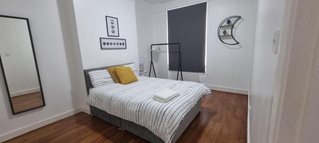 Cricklewood Broadway Guest Home Londra Dış mekan fotoğraf